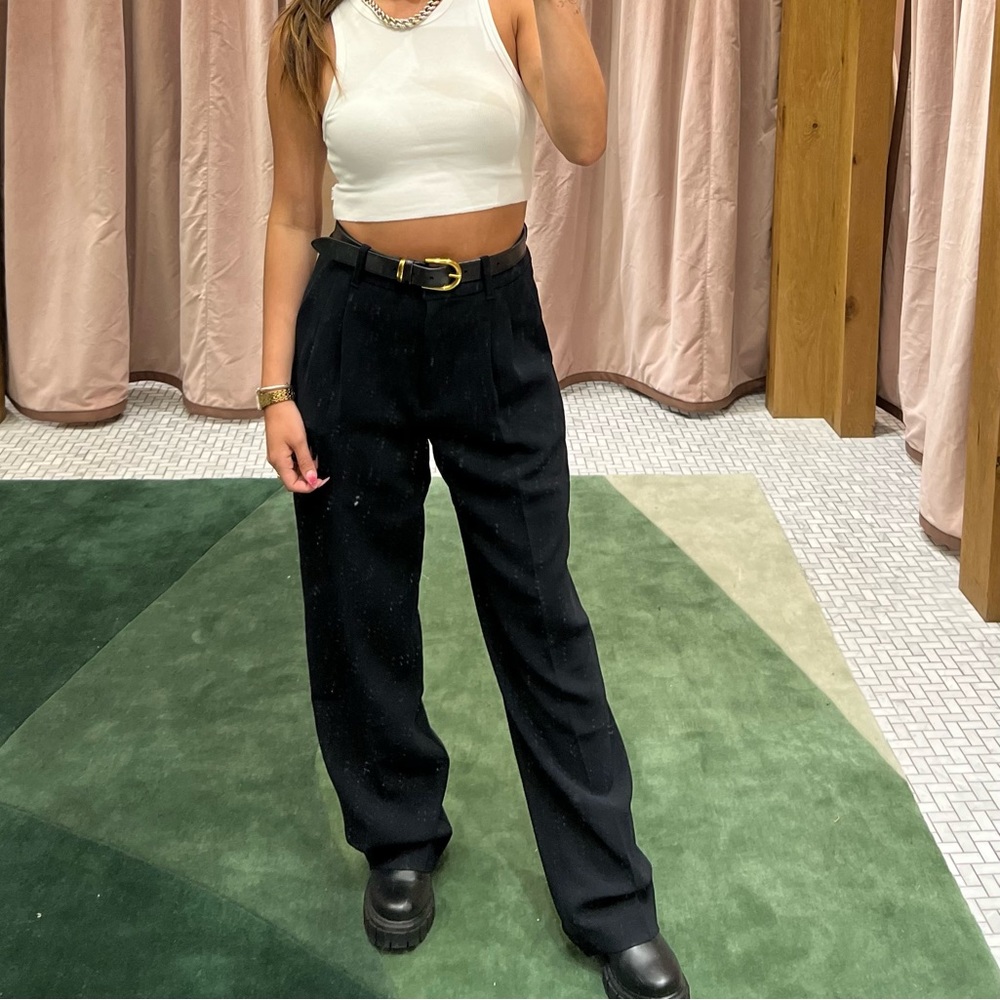 ARITZIA // EFFORTLESS PANT